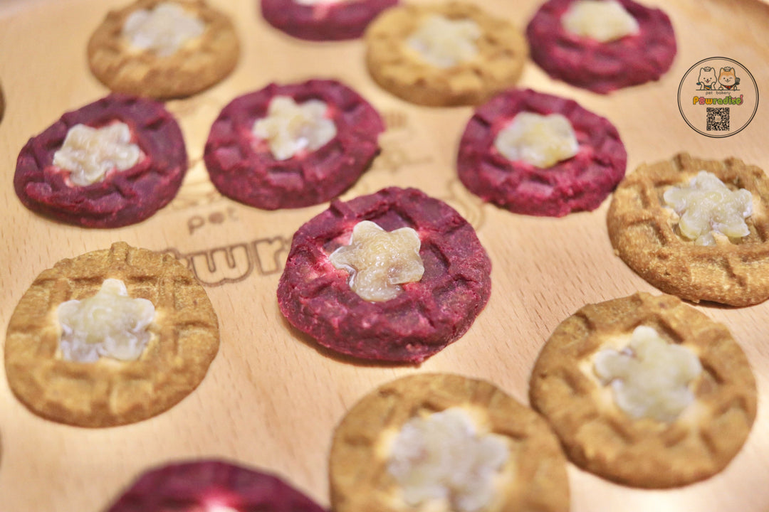 Mini wafer biscuits