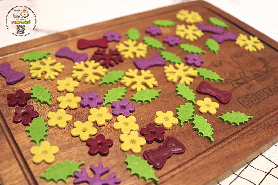 Colourful goat’s milk flakes